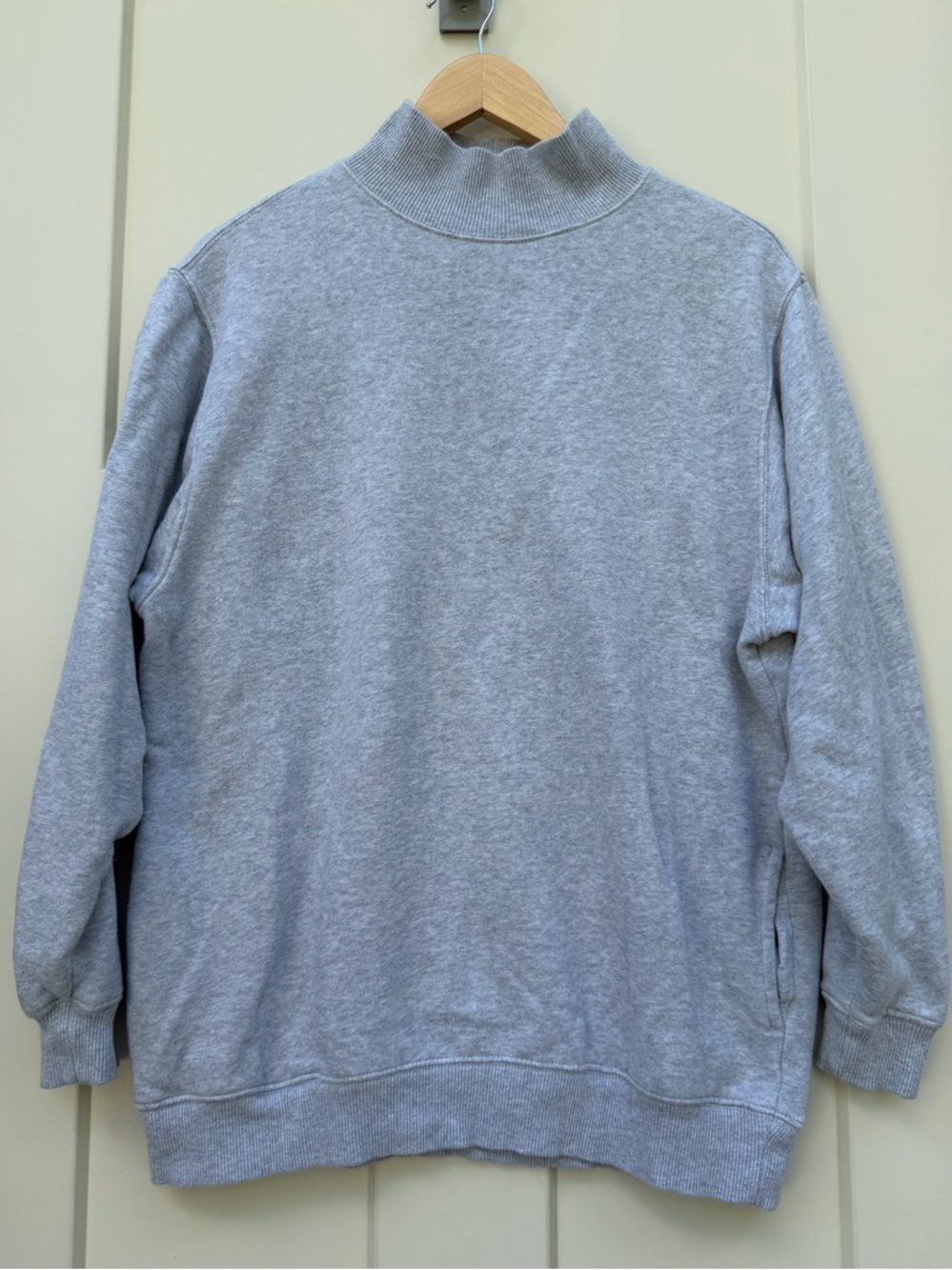 Aerie Classic Gray Mock Neck Women’s Sweater- Comfy Athleisure XS